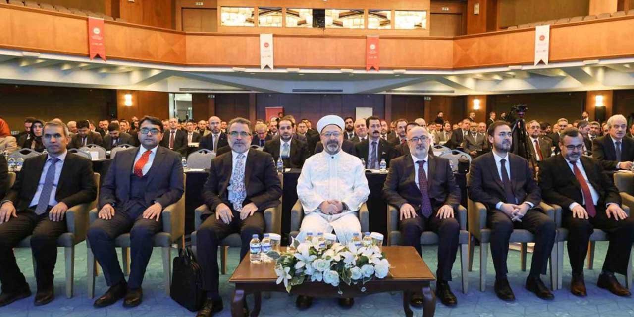 Diyanet İşleri Başkanı Erbaş: “İslam’ın ahlak ilkelerini insanlığa yeniden teklif etmeliyiz”