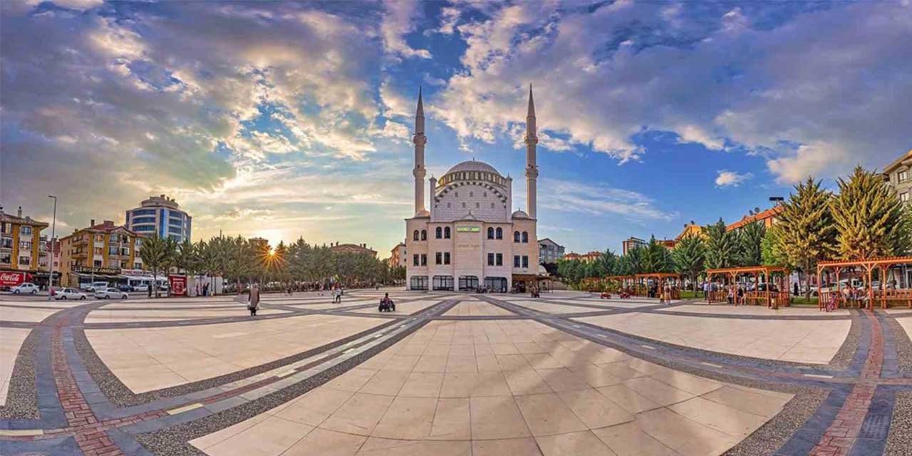 Nefes aldıran meydanlar Pursaklar’da