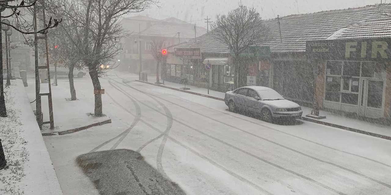Keskin ilçesinde kar yağışı