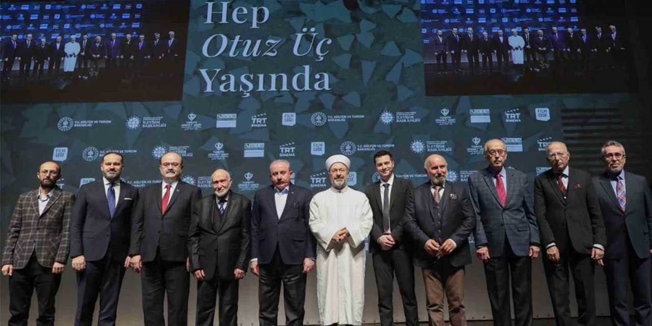 Diyanet İşleri Başkanı Erbaş, ‘Hep 33 Yaşında’ belgeselinin galasına katıldı