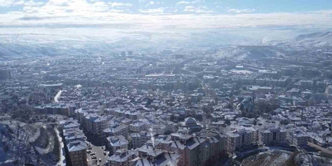 Beyaz örtü ile kaplanan Çankırı havadan görüntülendi