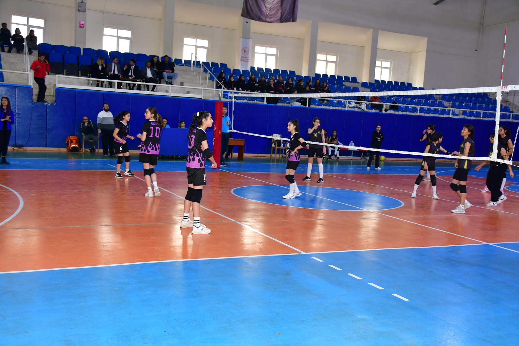 Kırıkkale’de voleybol heyecanı başladı!