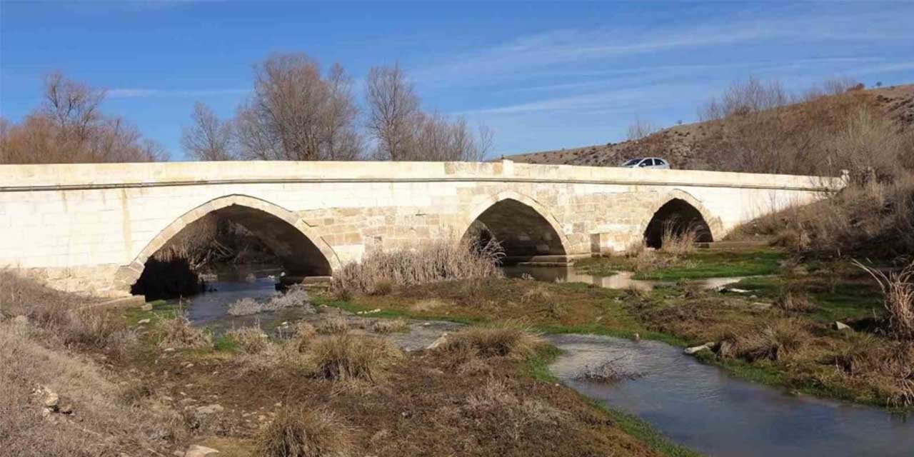Yavuz Sultan Selim’in yaptırdığı köprü, ihtişamıyla ayakta duruyor