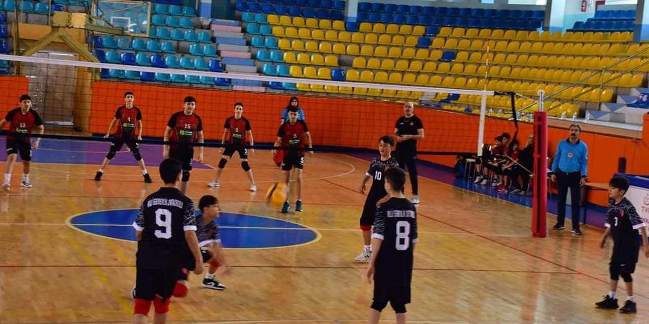 Kırıkkale’de voleybol heyecanı yaşandı!