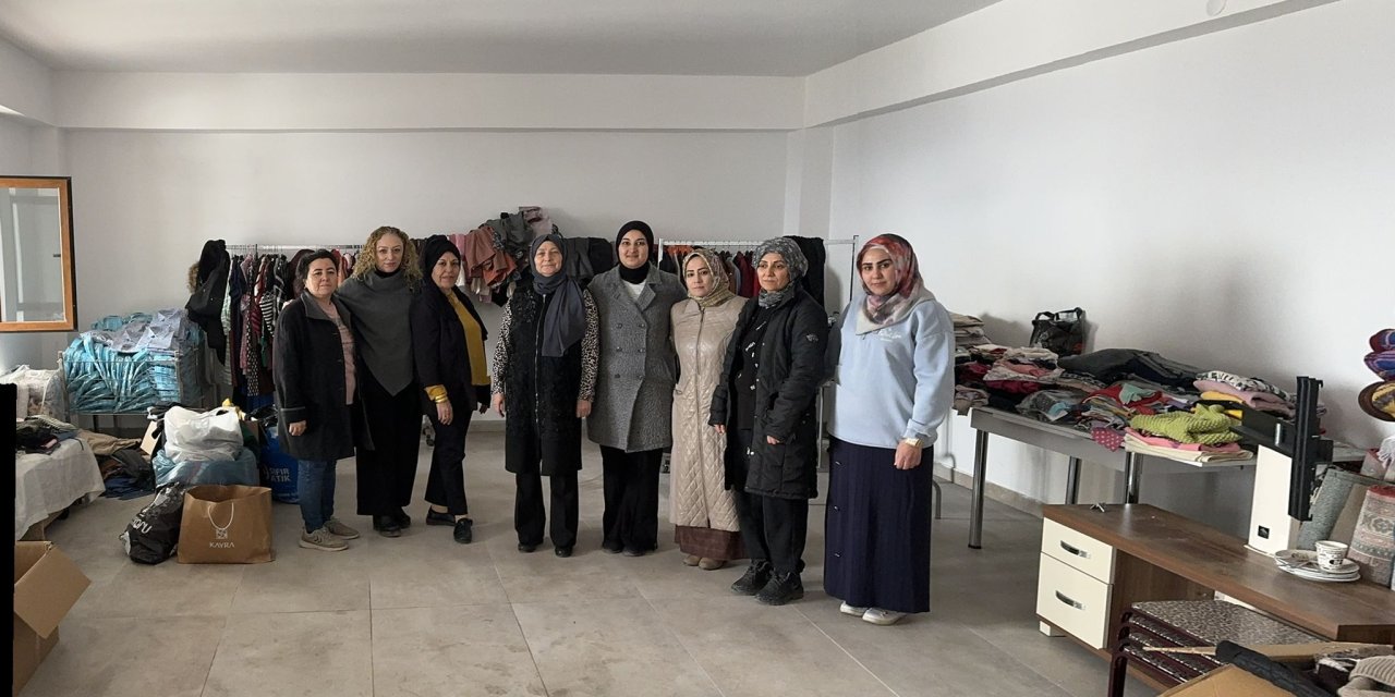 İslami değerler külliyesinde hayır çarşısı