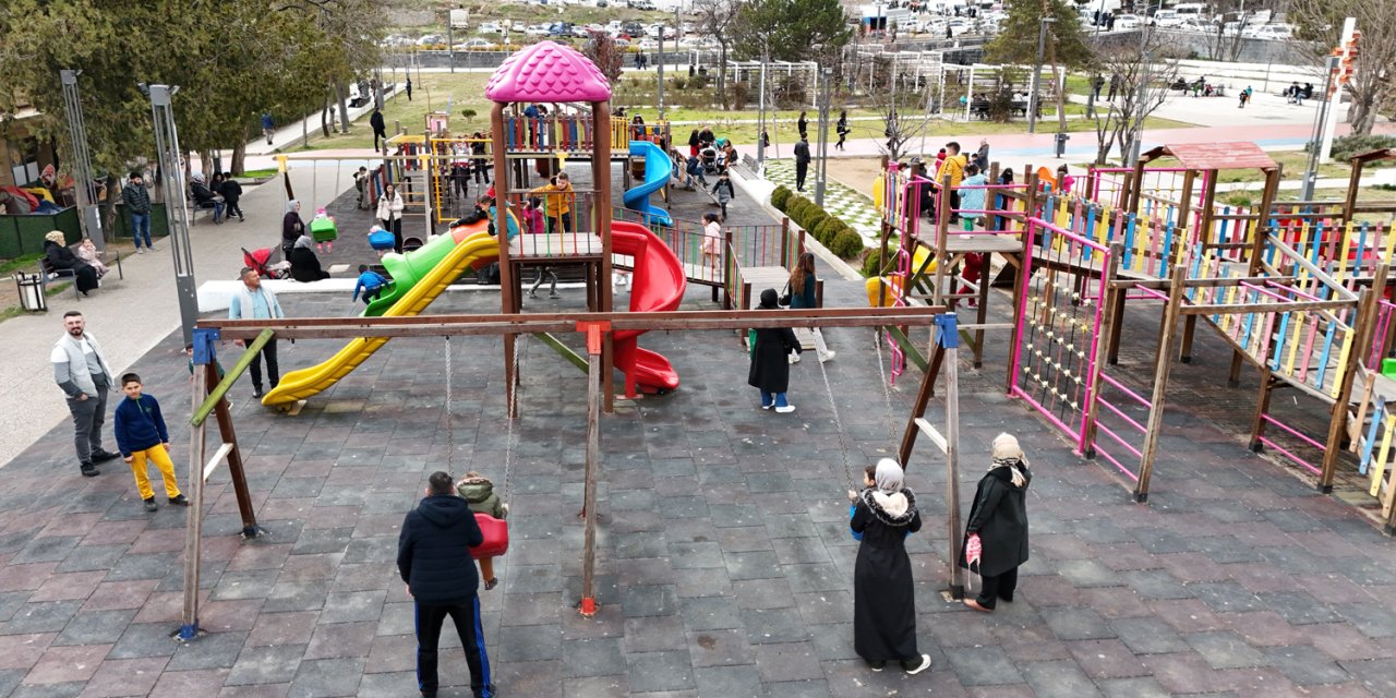 Kırıkkale'de kışın ortasında bahar havası