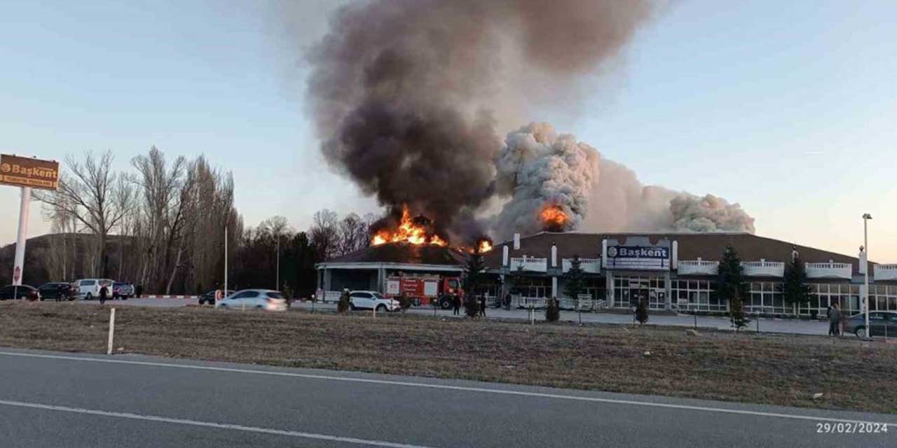 Sorgun’da dinlenme tesisi alev alev yandı