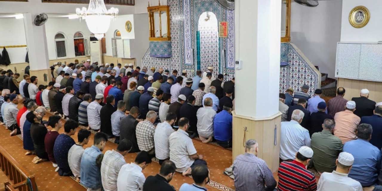 Sulakyurt’ta teravihe gel, bayramlık ayakkabıyı kap