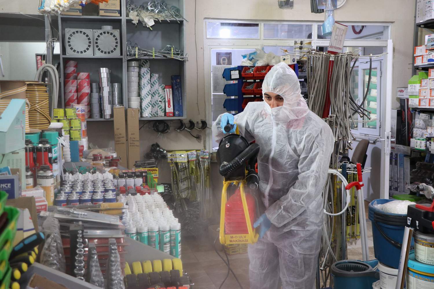 Yahşihan’da işyerleri dezenfekte edildi