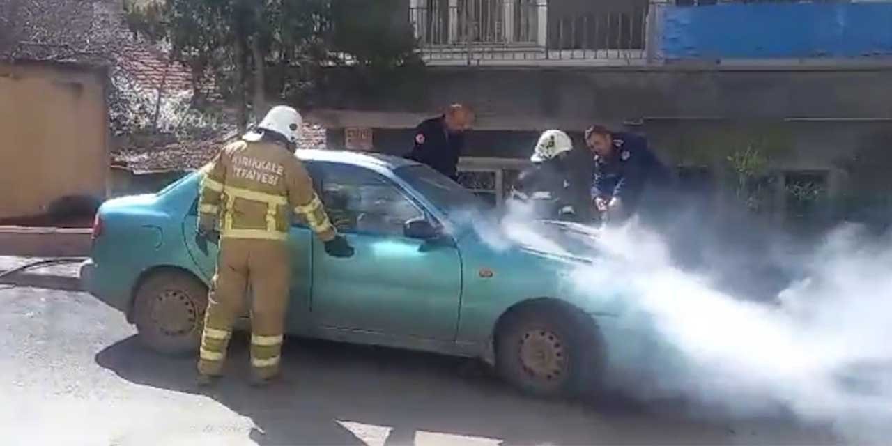 Kırıkkale’de park halindeki otomobil yandı