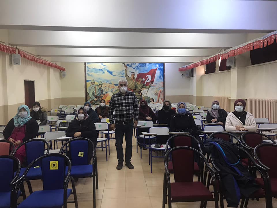 Bahşılı HEM'den hasta ve yaşlı bakım kursu