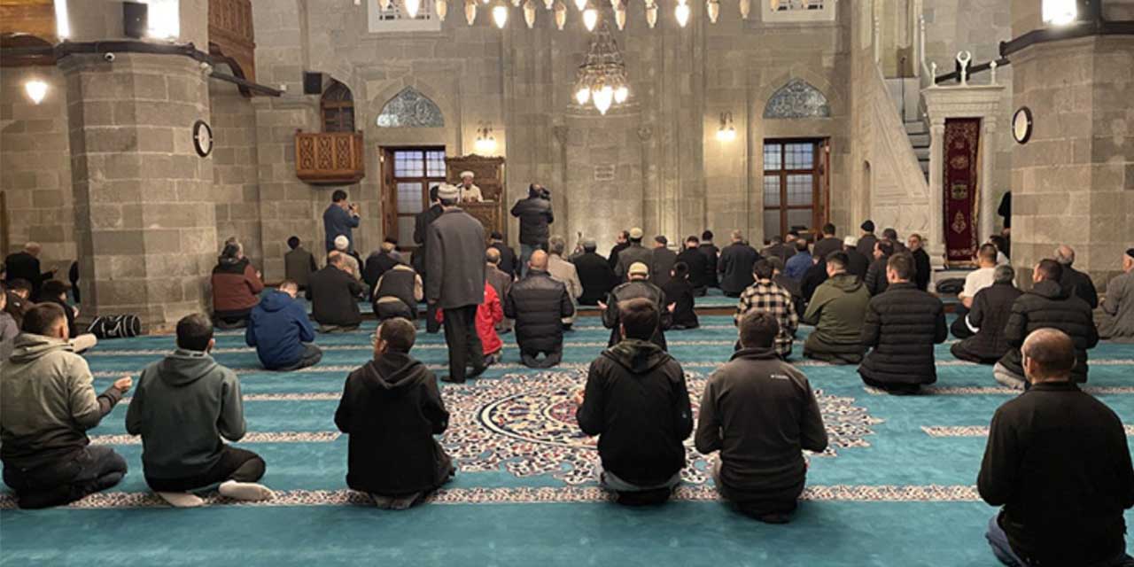 Bayram namazı kaç rekat? Bayram Namazı nasıl kılınır?