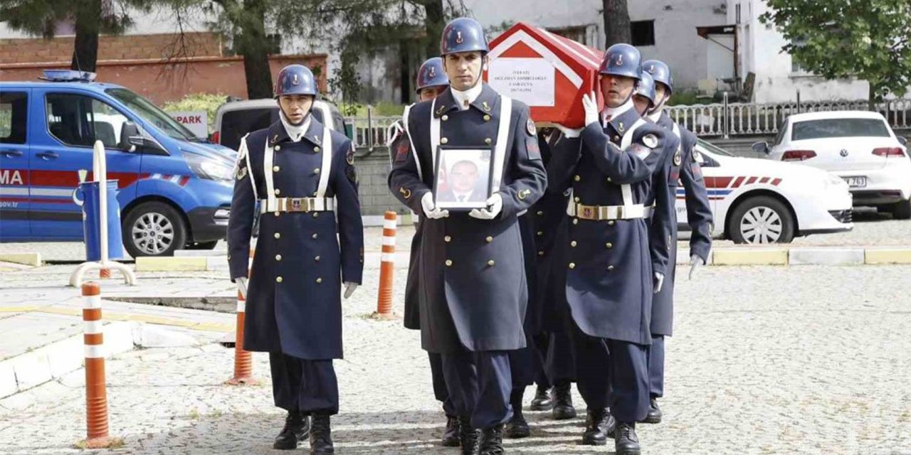 Karakol komutanı trafik kazasında hayatını kaybetti