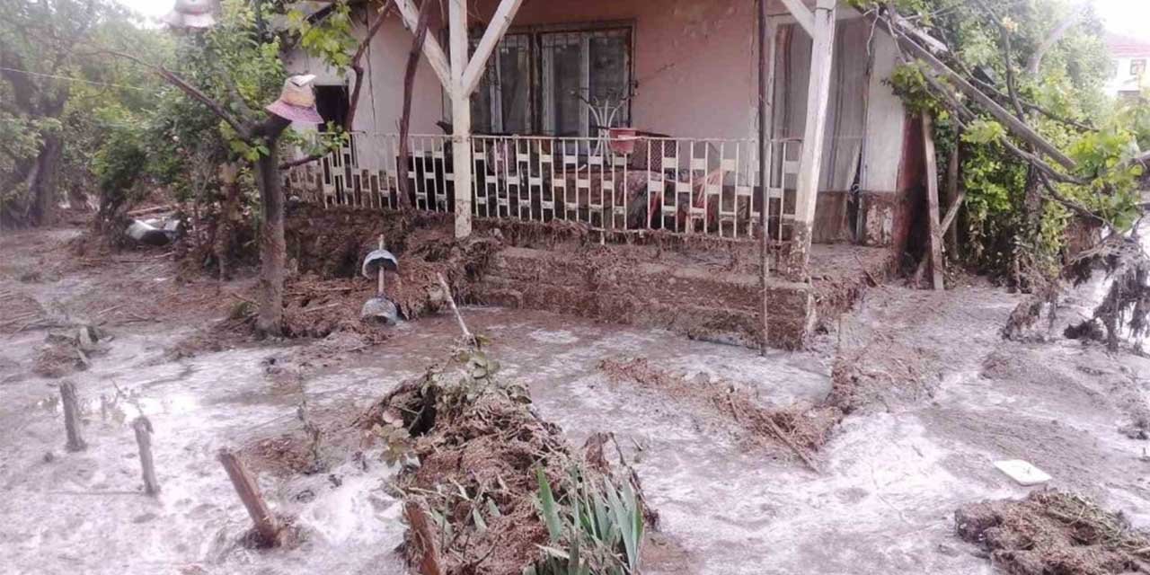 Ankara’da evini su basan vatandaş isyan etti