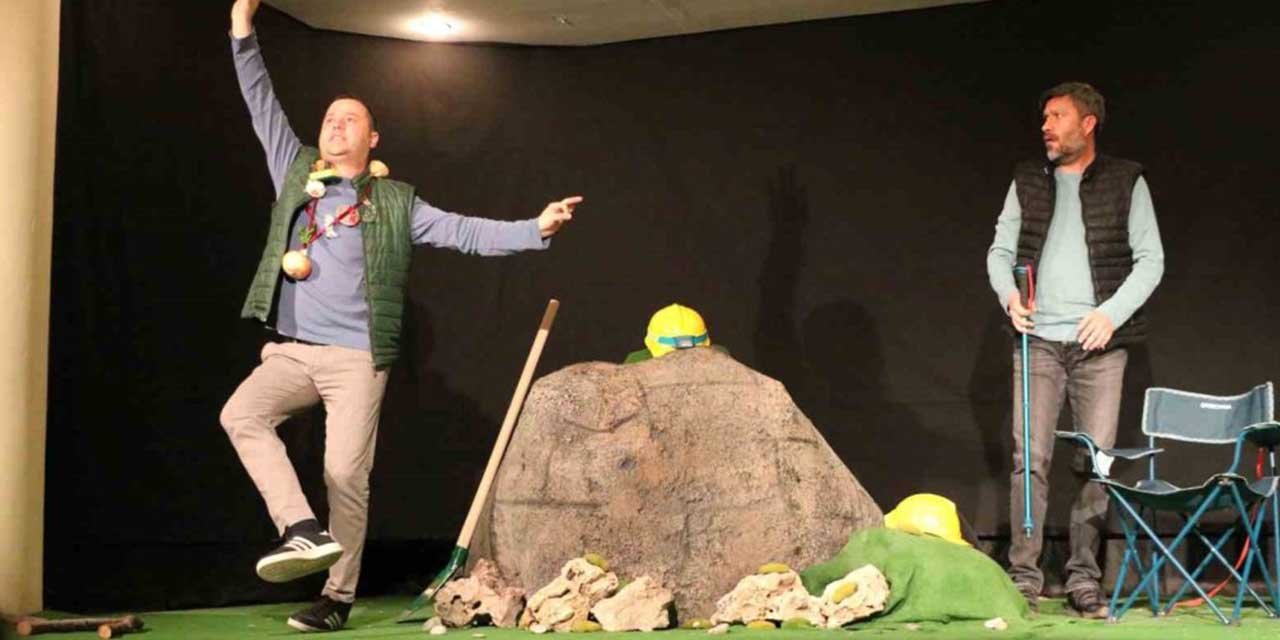 Defineciler izleyicilerden tam not aldı