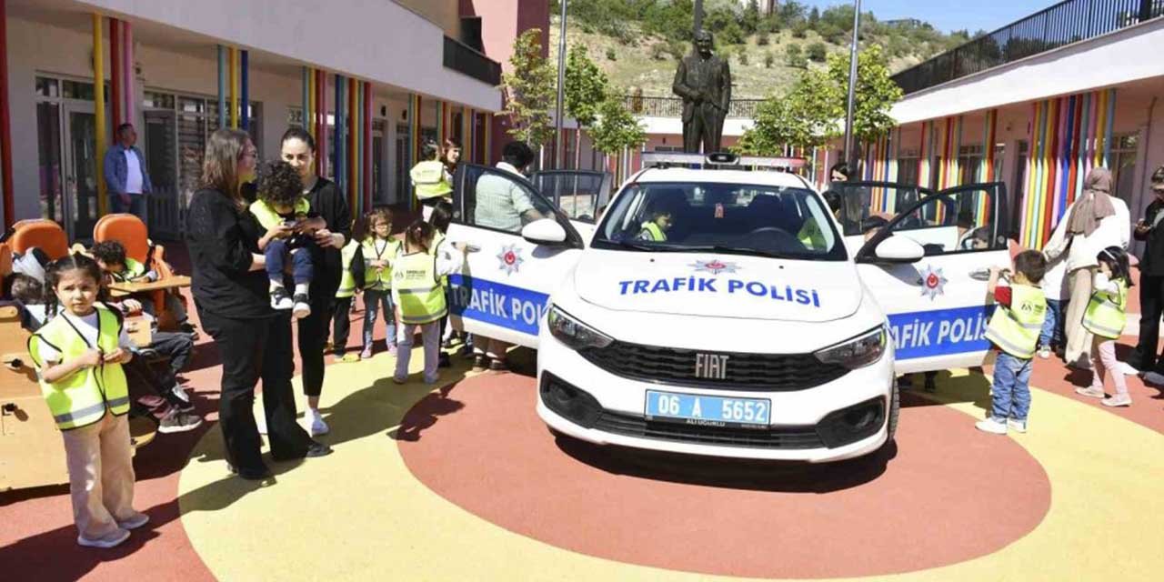 Minikler, trafik kurallarını öğrendi