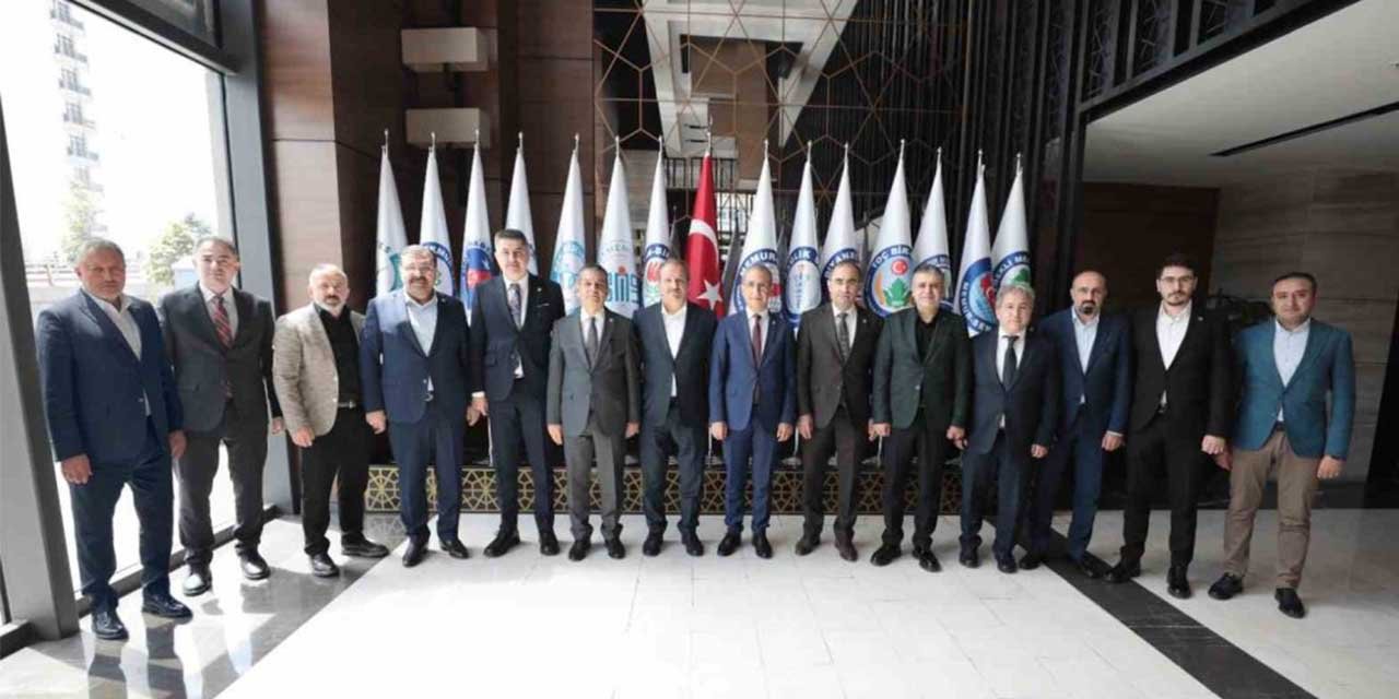 Hekim milletvekillerinden Sağlık-Sen’e ziyaret