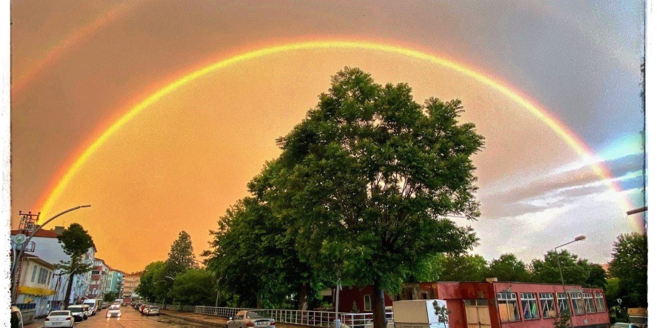 Yağmur sonrası gökkuşağı
