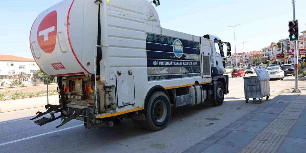 Gölbaşı Belediyesi’nden Kurban Bayramı sonrası temizlik