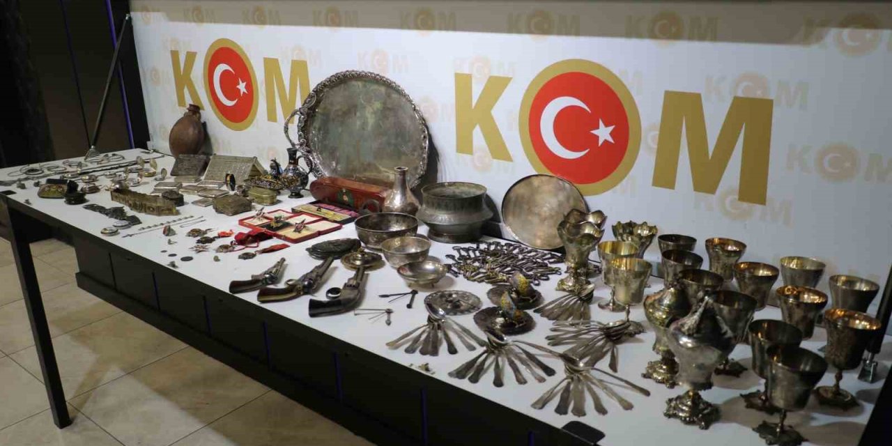 Tarihi eser ele geçirildi