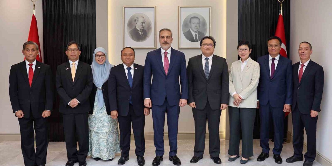 Bakan Fidan, ASEAN Ankara Büyükelçileri ile görüştü