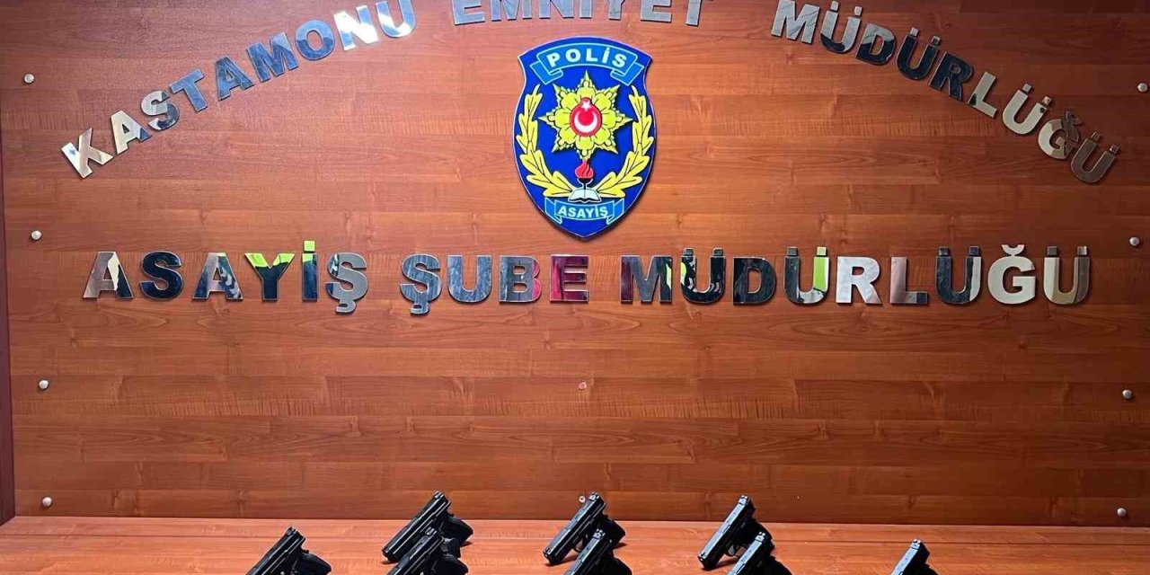 8 adet ruhsatsız tabanca ele geçirildi: 2 gözaltı