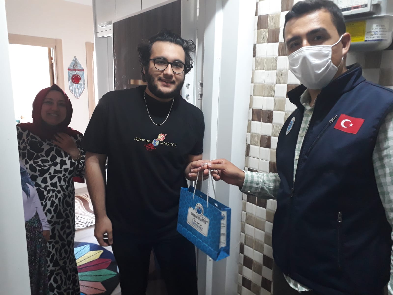 Türkyılmaz, sınava girecek öğrencileri unutmadı