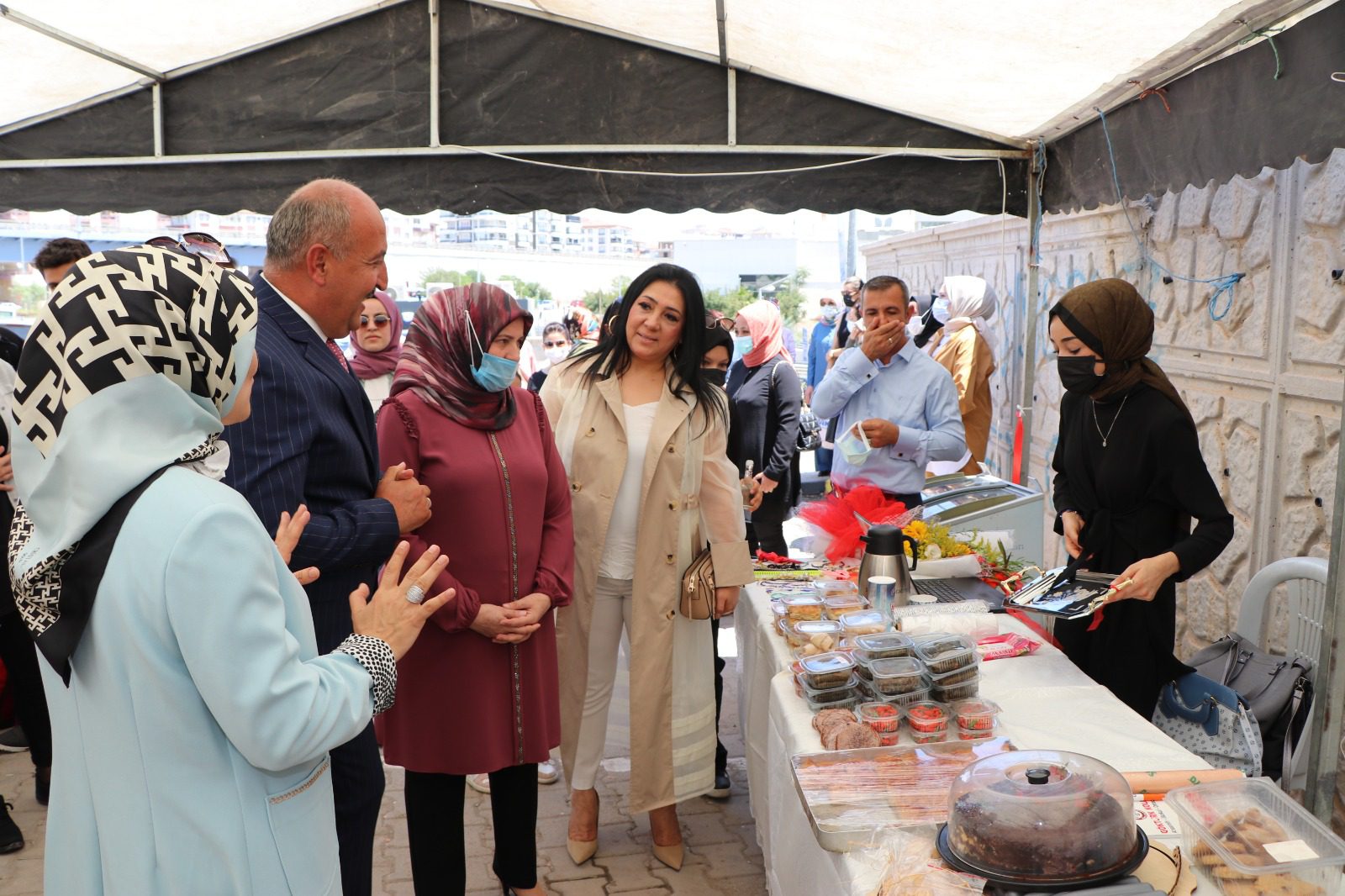 Kadınlar Kulübünden Panayır