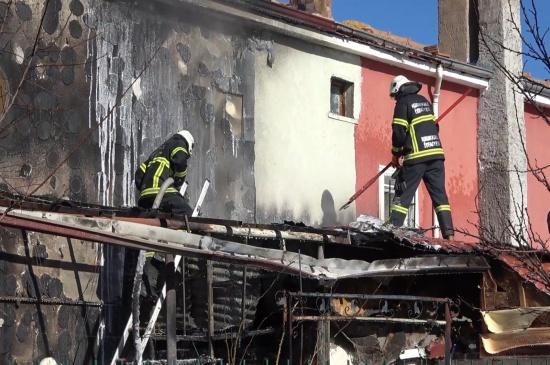 Kimeski'deki Yangın Korkuttu