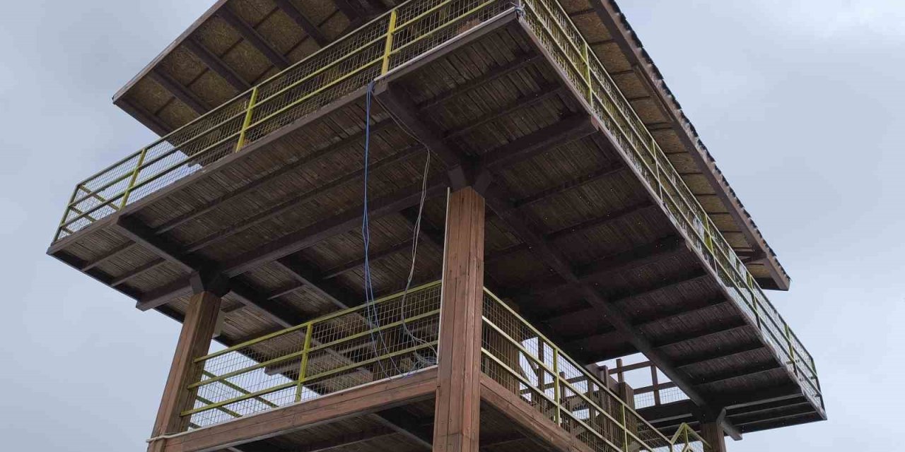 Resim öğretmeni canına kıydı