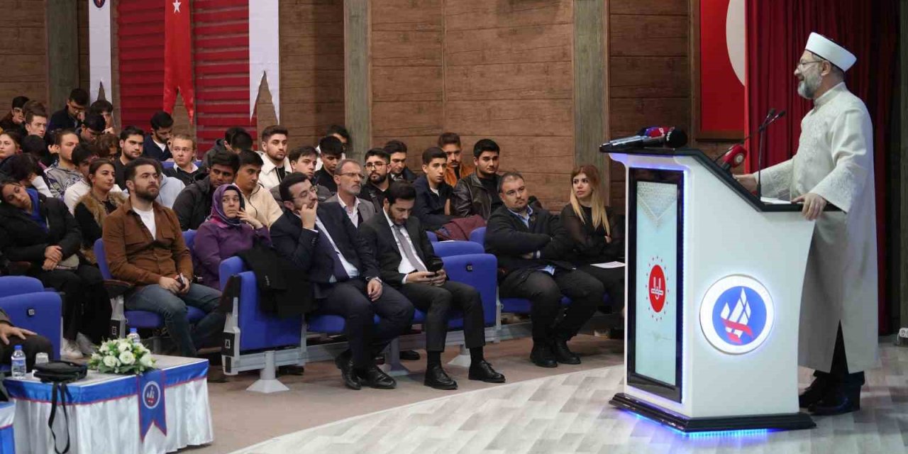 Erbaş, Kırkkale'de duyurdu! Diyanet’ten dijital dönüşüm