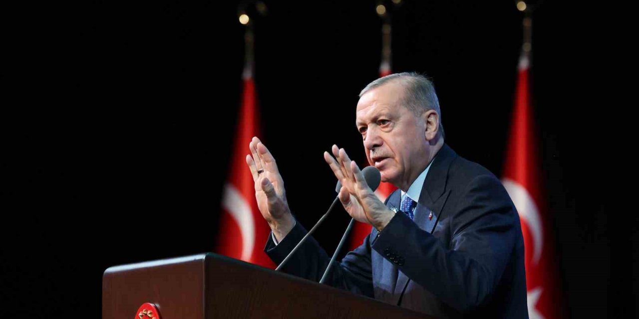 Erdoğan: “Türkiye, Türkiye’den daha büyüktür"