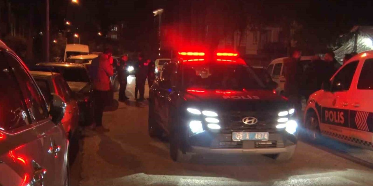 Kafeye silahlı saldırı