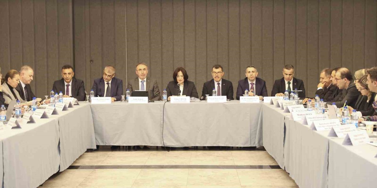 Bakanlıktan Marmara’ya kıyısı olan 7 ilin belediyesine müsilaj uyarısı