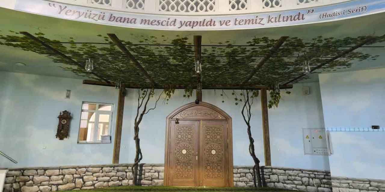 Bakara Suresi’nden esinlenilen cami ilgi topluyor