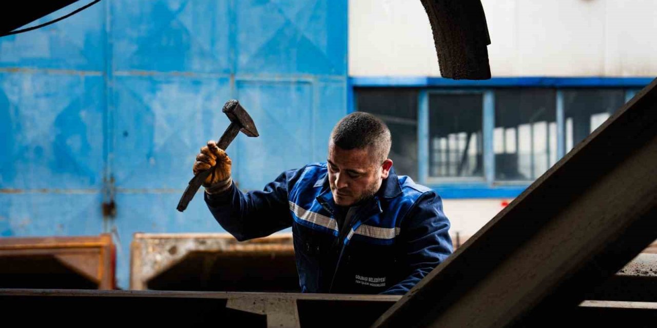 Gölbaşı Belediyesi hem üretiyor hem tasarruf ediyor