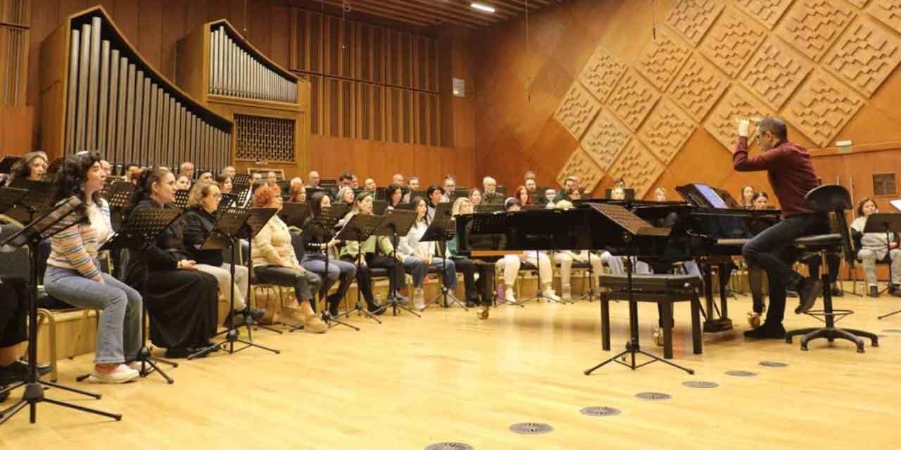 Devlet Çoksesli Korosu 6 Şubat’ı "11 ile ithafen 11 eserle" anacak