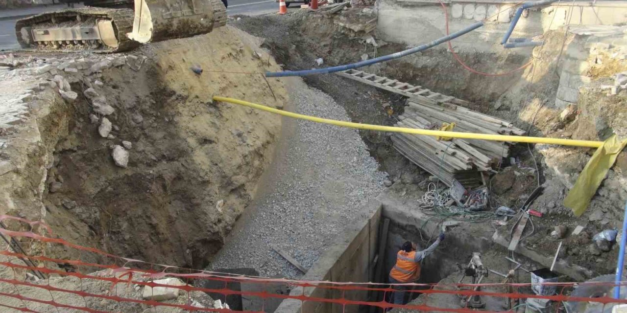 ASKİ’den taşkın sorununa neşter: Dikmen deresi kutu kesitine müdahale