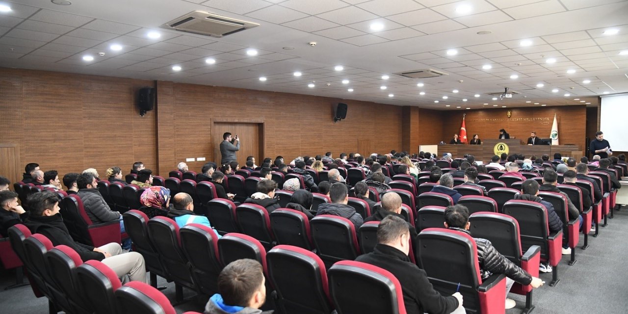 Pursaklar’da iş buluşmasına yoğun ilgi