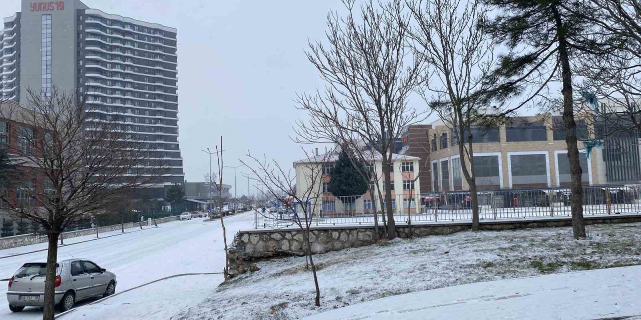 Çorum’da kar yağışı etkili oldu