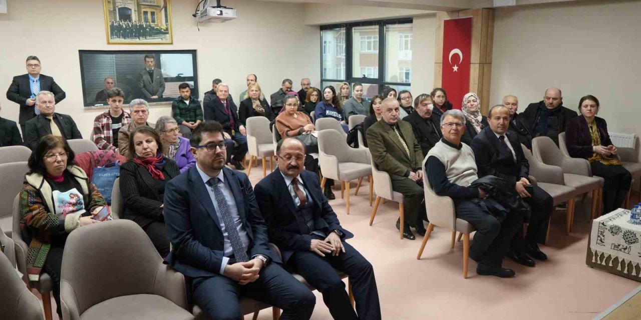 Çanakkale türküsünün yazarı İhsan Ozanoğlu dualarla anıldı