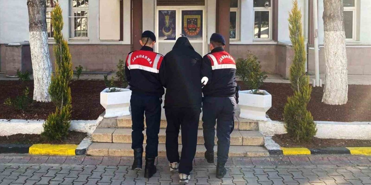 Aranan hırsız Kırıkkale'de yakalandı