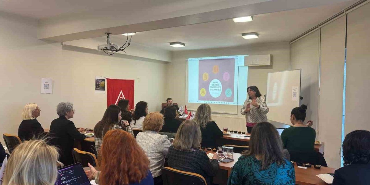 KAİSDER, 'TSE K 645 Kadın Girişimci Belgelendirme' toplantısı düzenledi