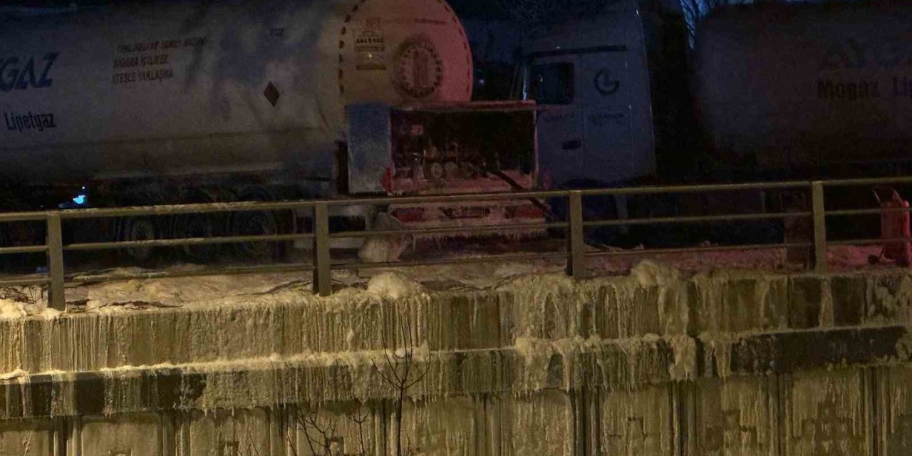 Ankara’da LPG tankeri sızıntısı paniğe neden oldu