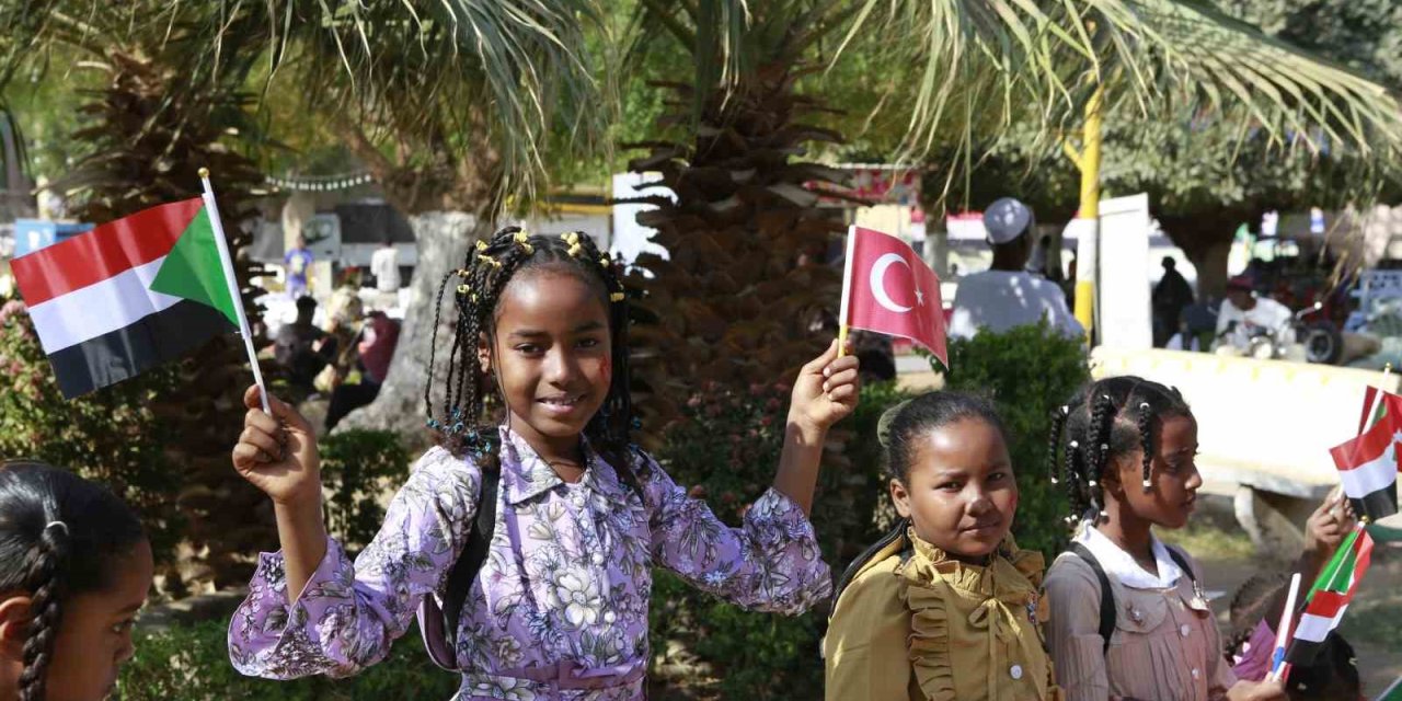 TDV, Sudan’da 48 bin kişiye Ramazan yardımı ulaştıracak