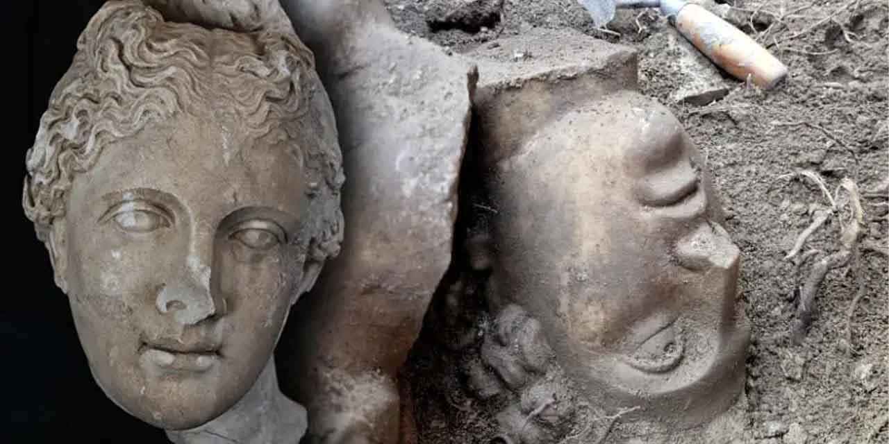Aspendos Antik Kenti’nde yüzyıllardır gömülü kalan figürler ortaya çıktı