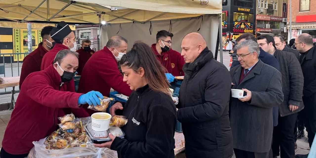 Önal, iftar çadırında vatandaşlarla buluştu