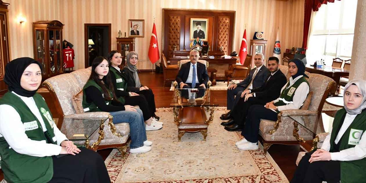 Yeşilay heyetinden Makas’a ziyaret