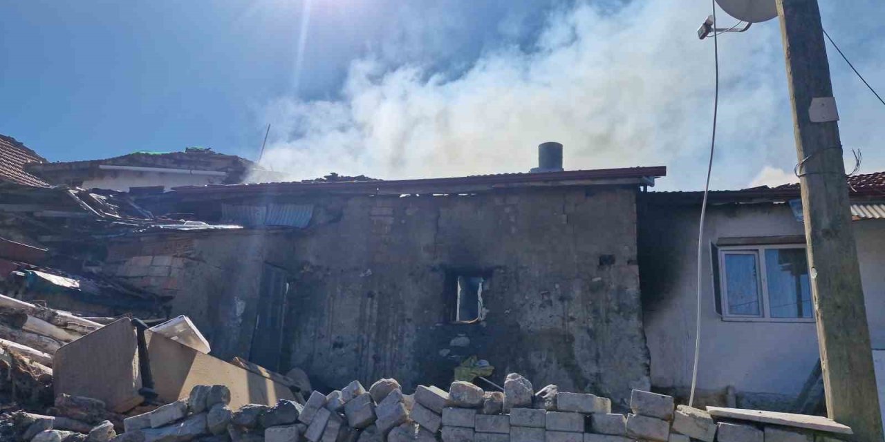Çorum’da tandır yangını