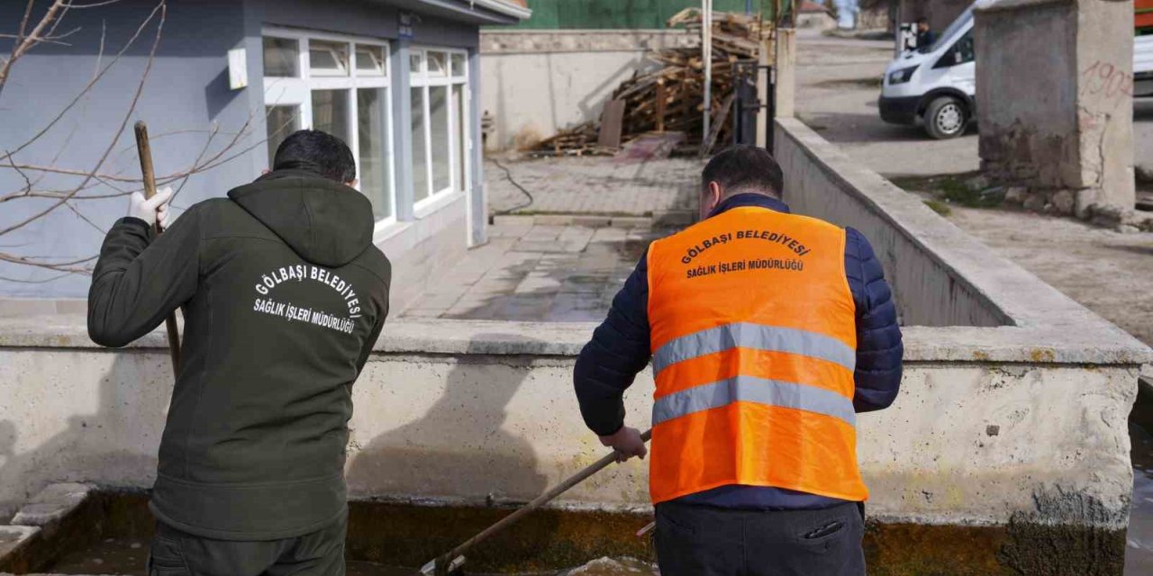 Gölbaşı’nın çeşmeleri vektörle mücadele kapsamında temizlendi